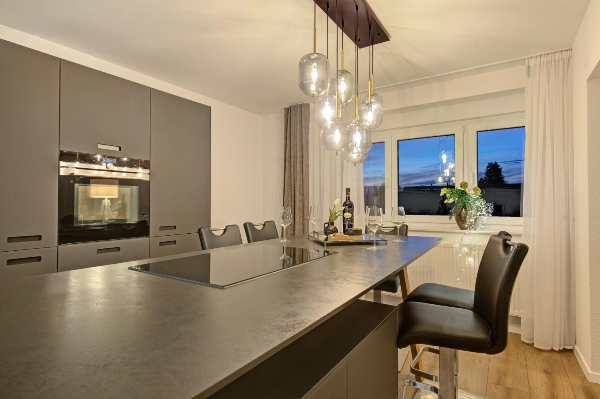 BlumenRaum Ferienwohnung 2 Карлсруэ Экстерьер фото